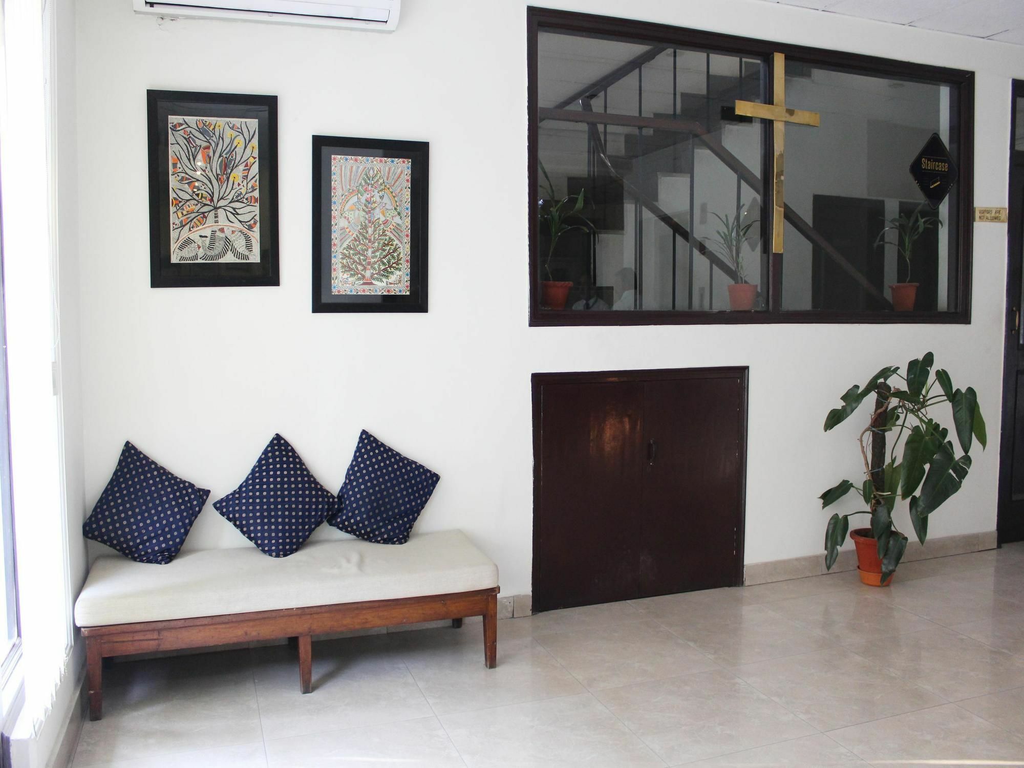 Guest house Ywca International 3*