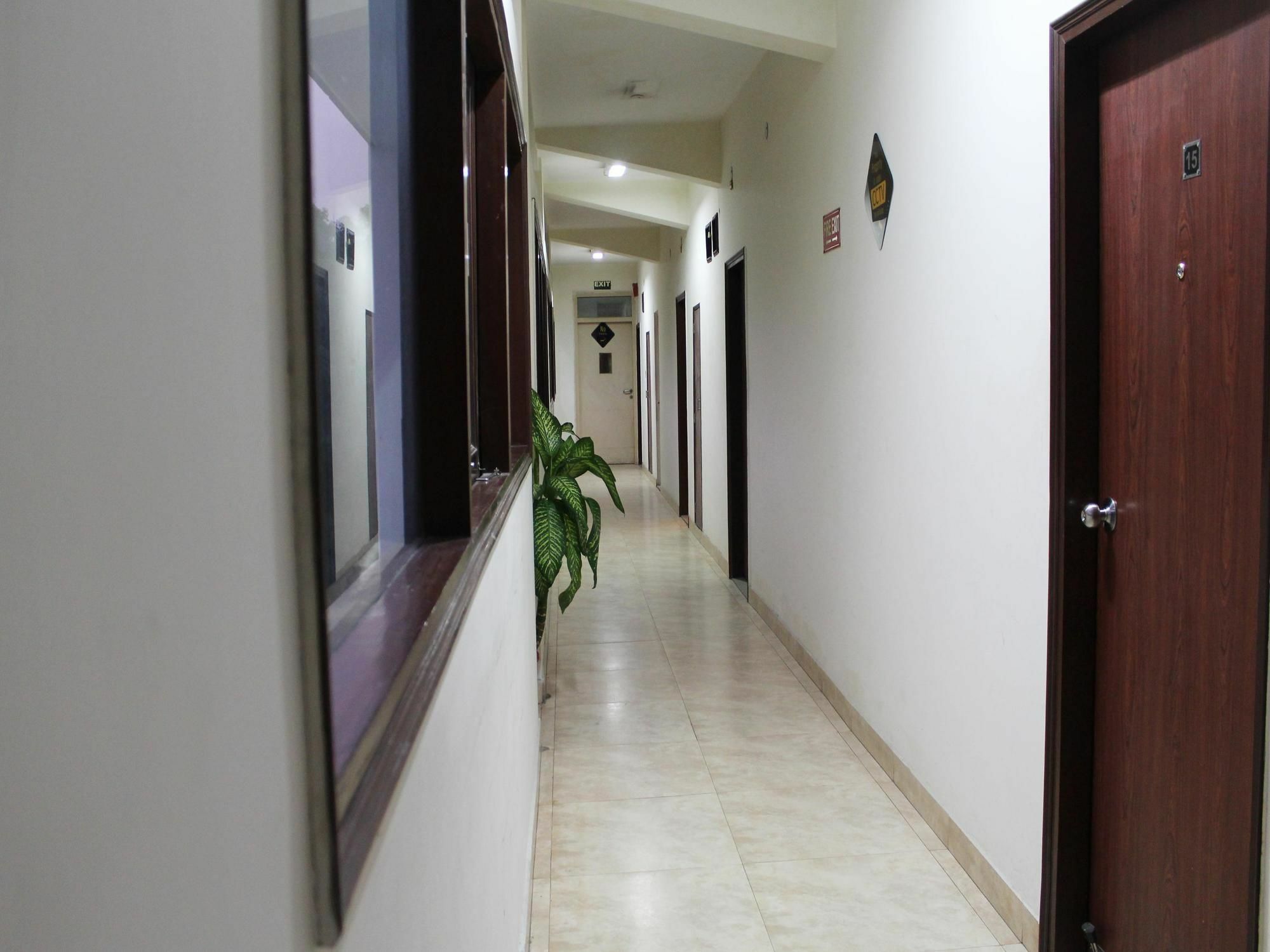 Guest house Ywca International 3*